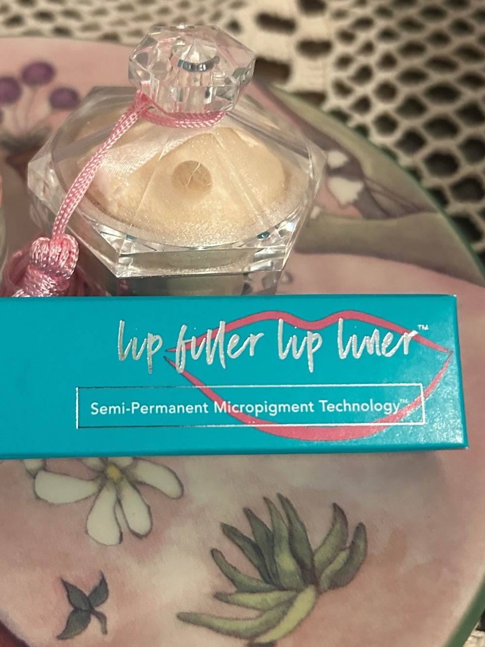 THRIVE CAUSEMETICS LIP FILLER LIP LINER NEW UNOPENED